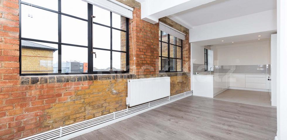 			STUNNING 2 BEDROOM WAREHOUSE APARTMENT, 2 Bedroom, 1 bath, 1 reception Flat			 SPRINGFIELD HOUSE LOFTS-TYSSEN STREET, DALSTON-HAGGERSTON-SHOREDITCH
